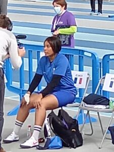 Gloria , nouvelle championne d' Europe au Lancer du Poids